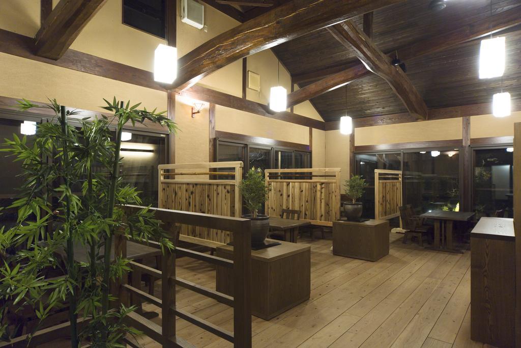 Yufuin Ryokuyu Hotel Bagian luar foto