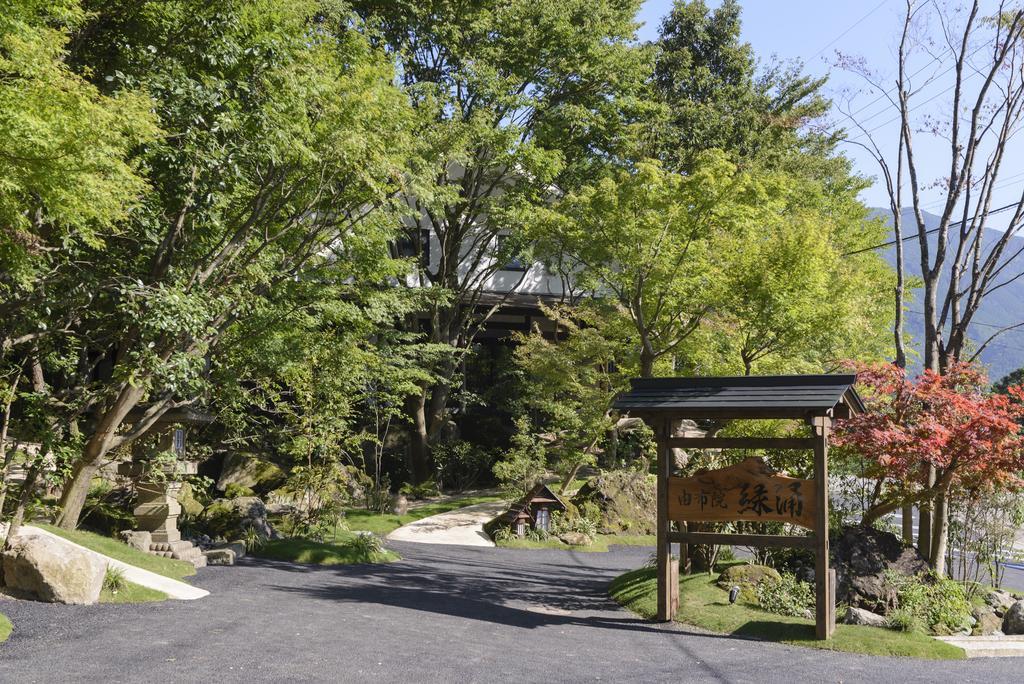 Yufuin Ryokuyu Hotel Bagian luar foto