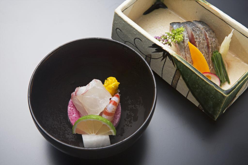 Yufuin Ryokuyu Hotel Bagian luar foto