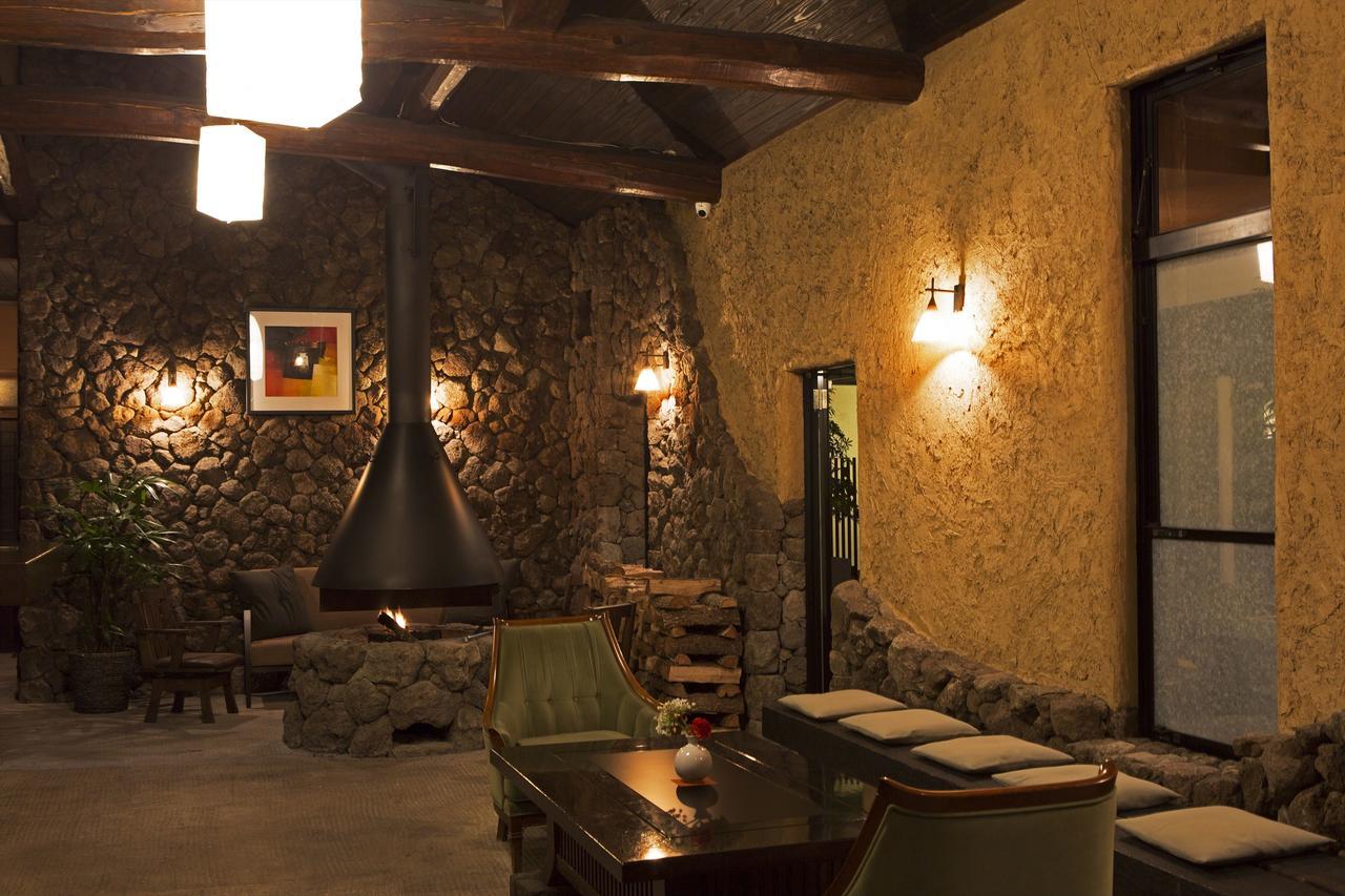 Yufuin Ryokuyu Hotel Bagian luar foto