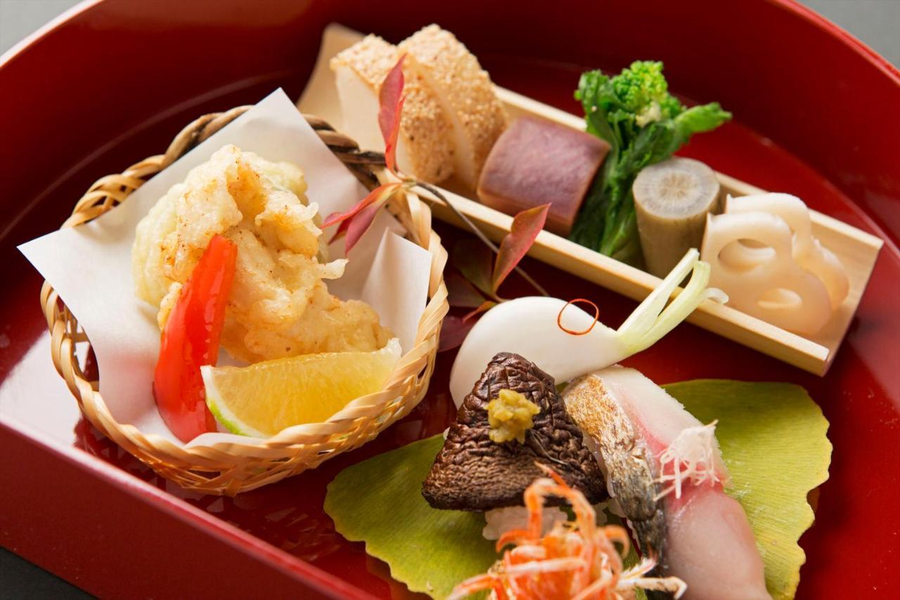 Yufuin Ryokuyu Hotel Bagian luar foto